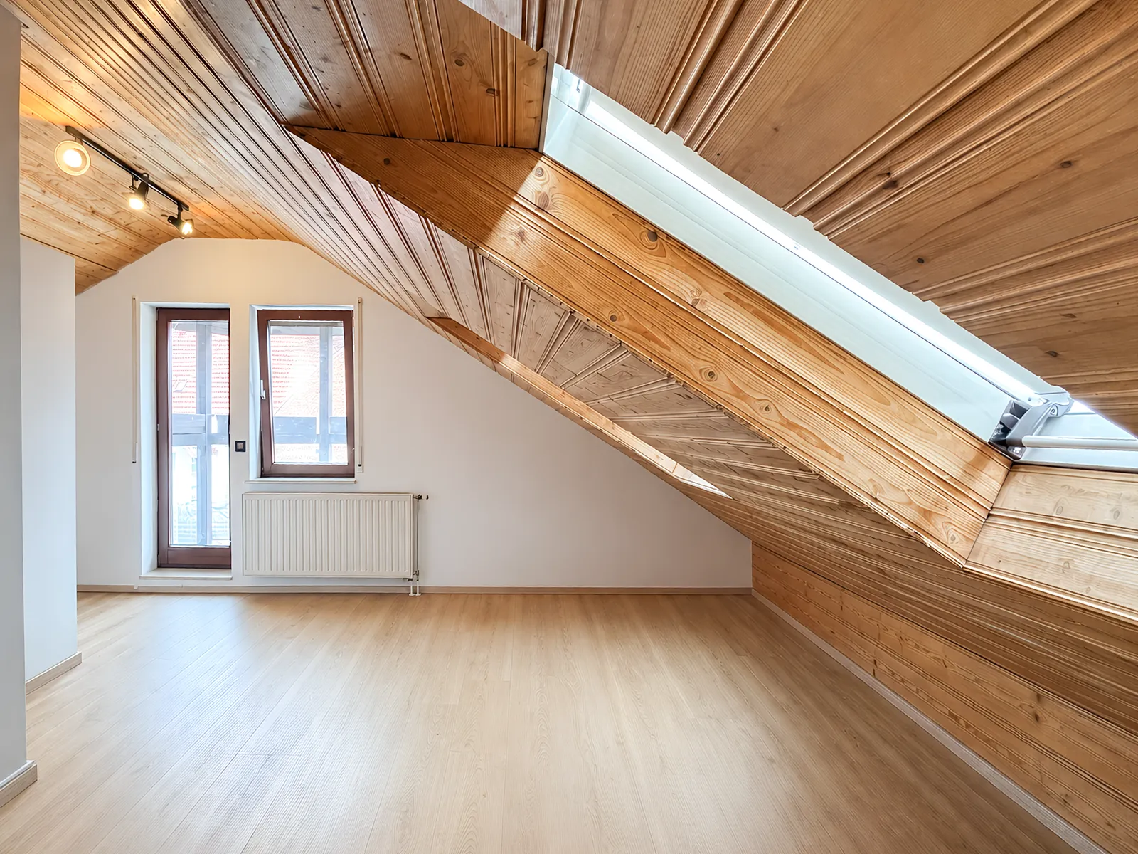 STUDIO im Dachgeschoss